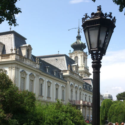 Öffnungszeiten von Schloss Festetics