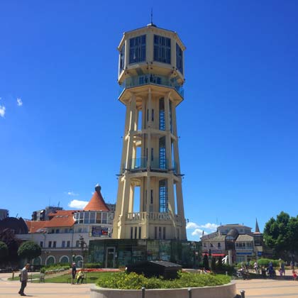 Siófok: Zentrum mit Wasserturm