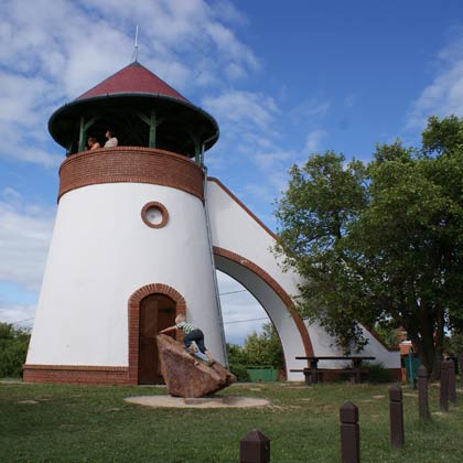 Aussichtsturm in Zamárdi